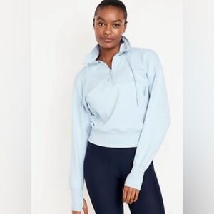 Old Navy Dynamic Fleece Half Zip Light Blue
